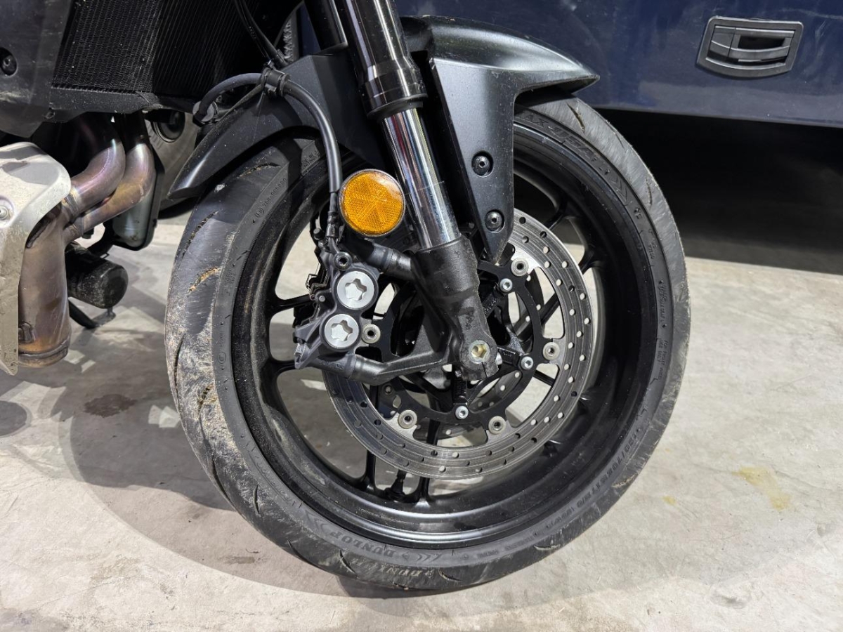 T18