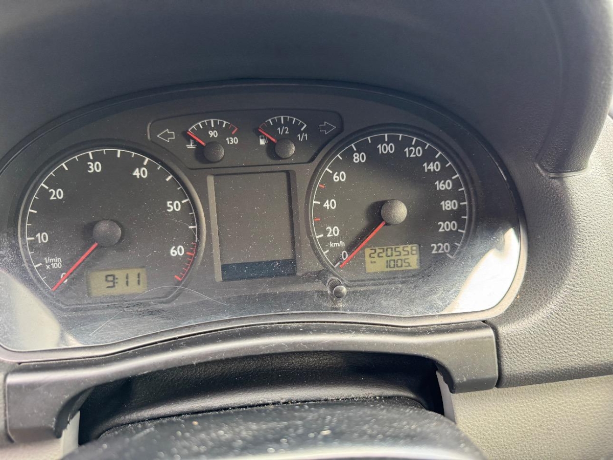 T8