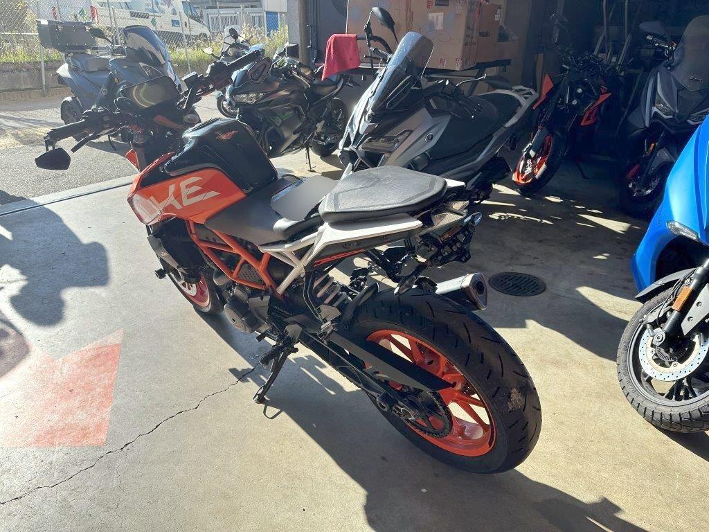 T1