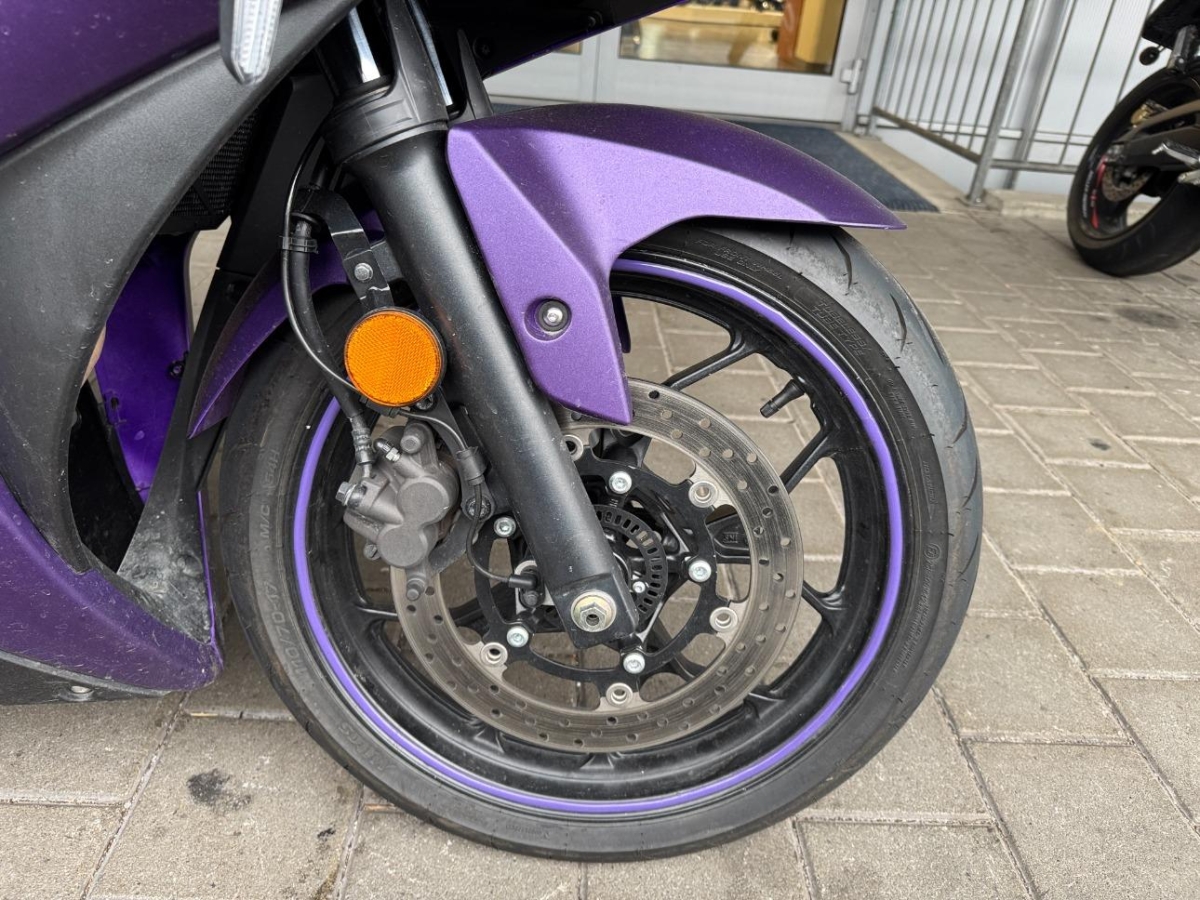 T17