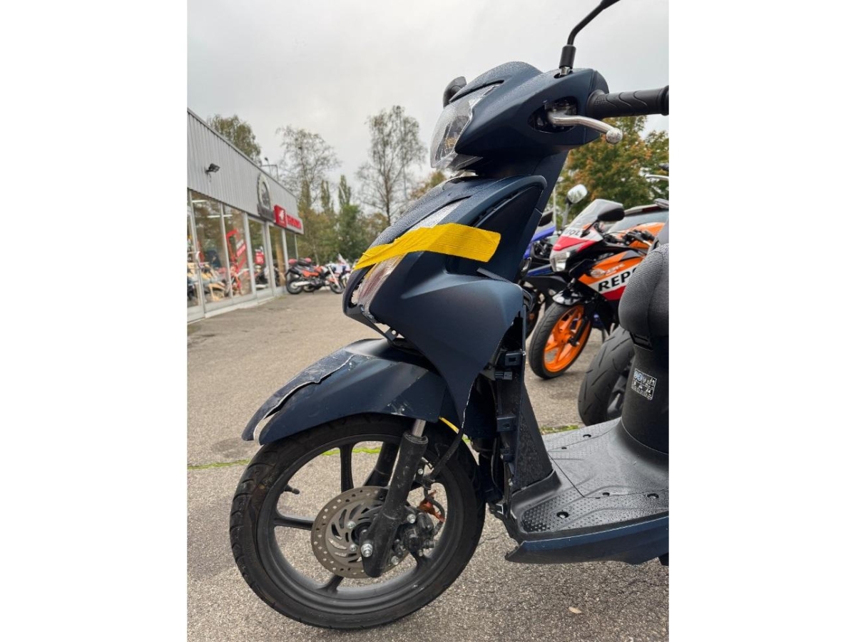 T9