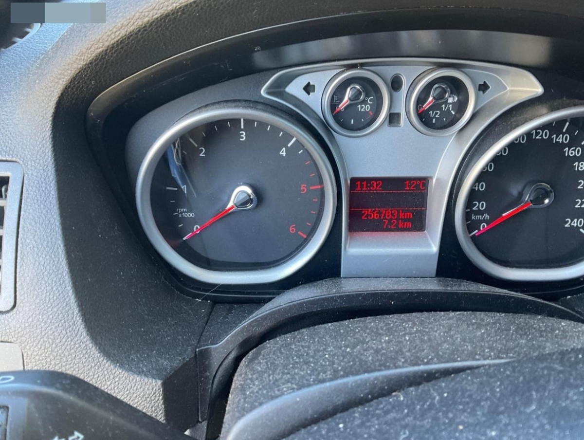 T11