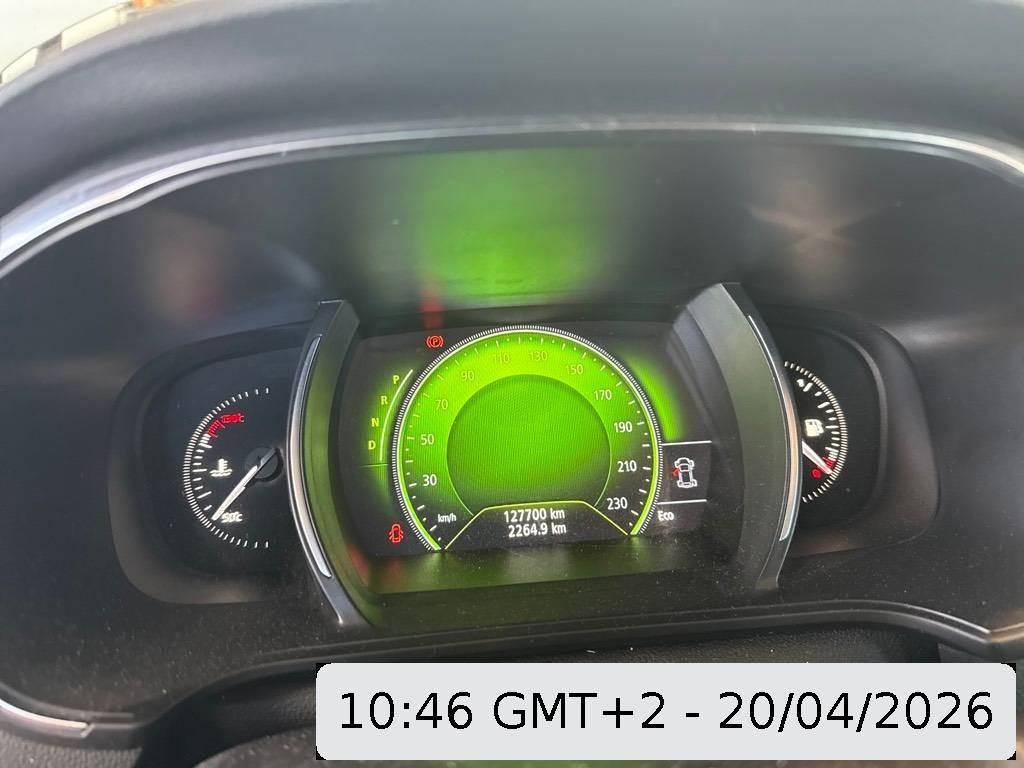 T8
