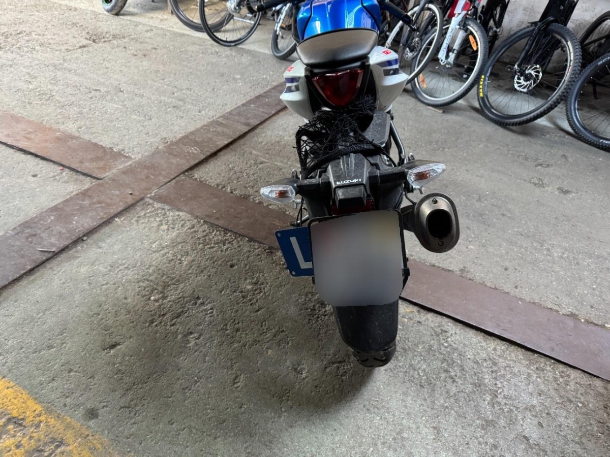T8
