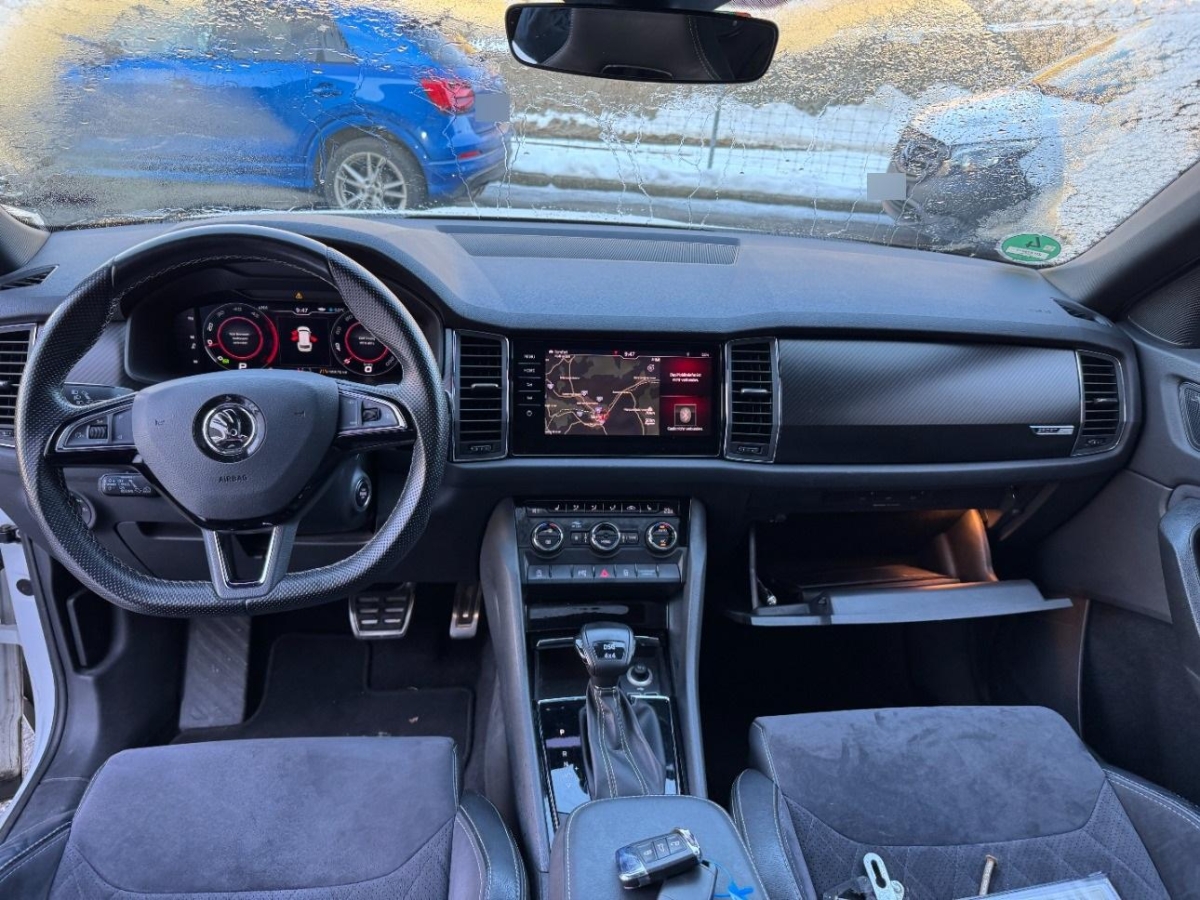 T10