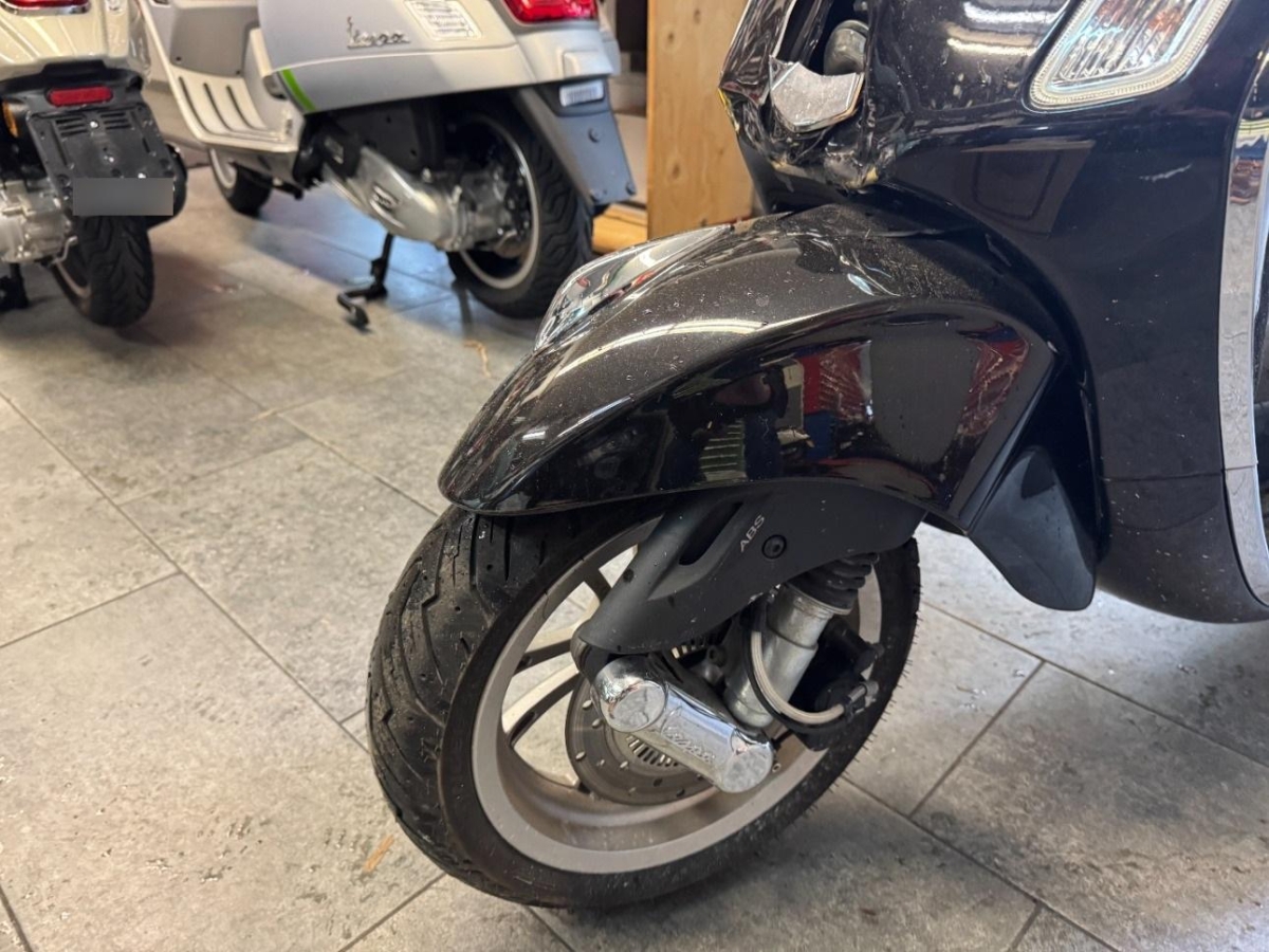 T10