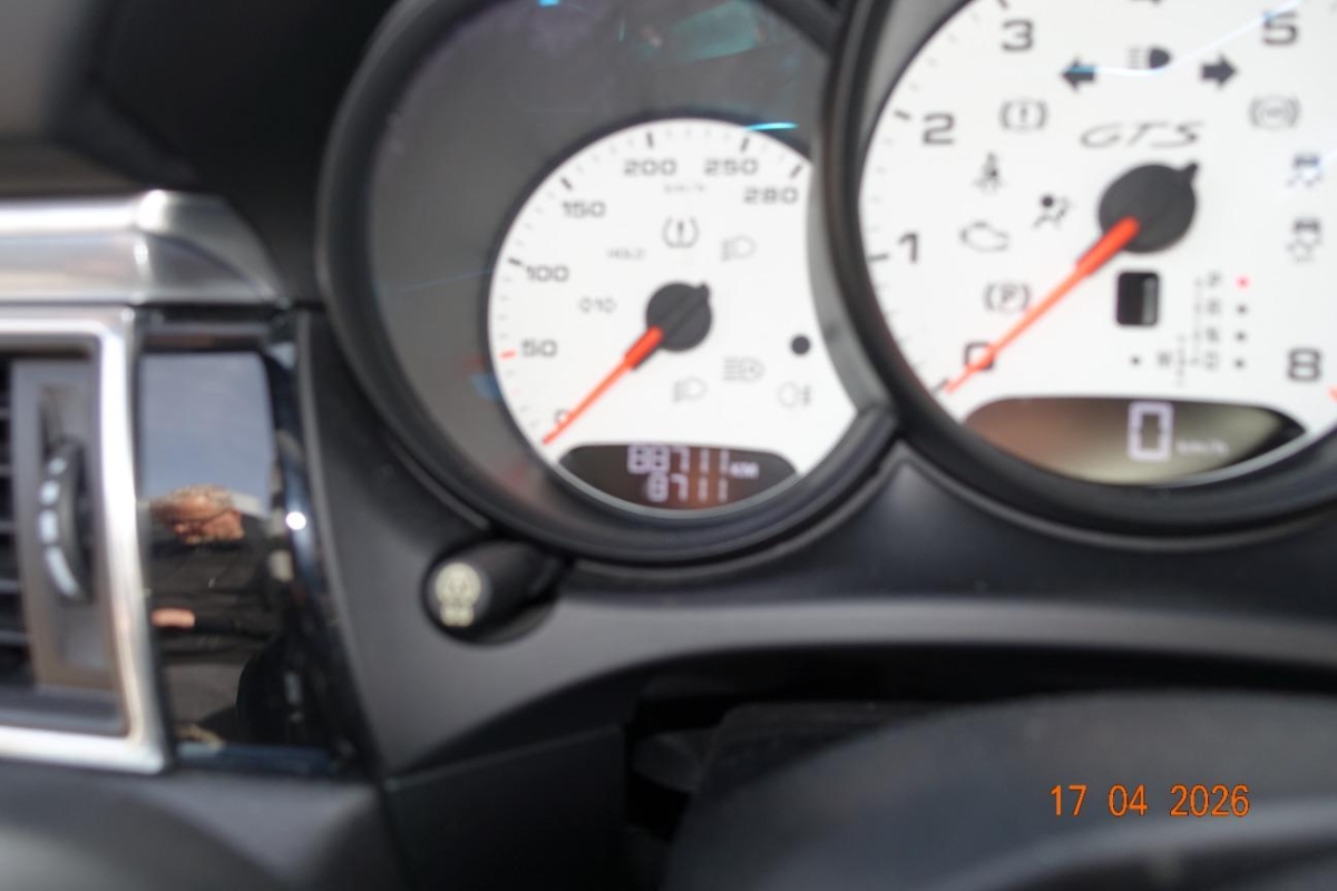 T8