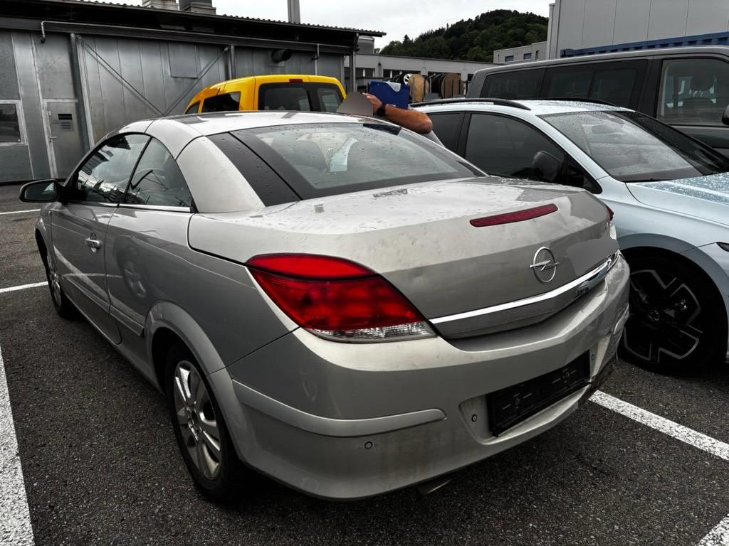 T4