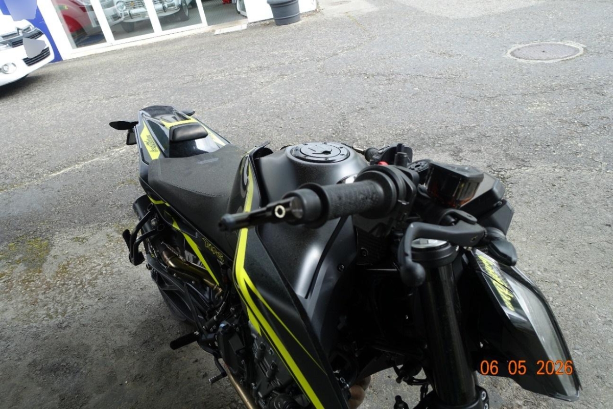 T11