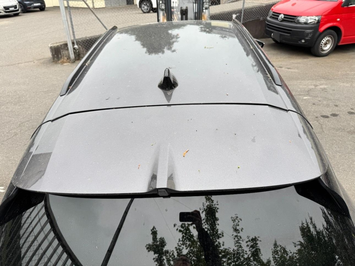 T18