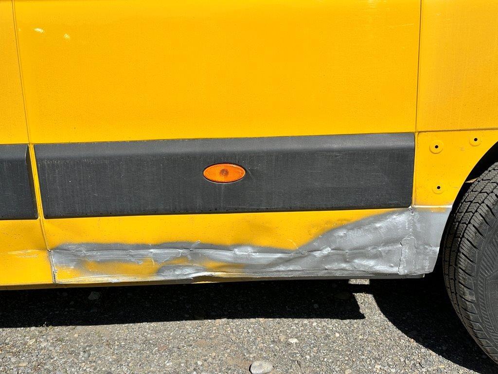 T13