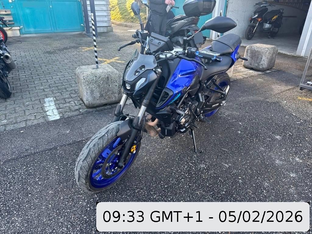 T7