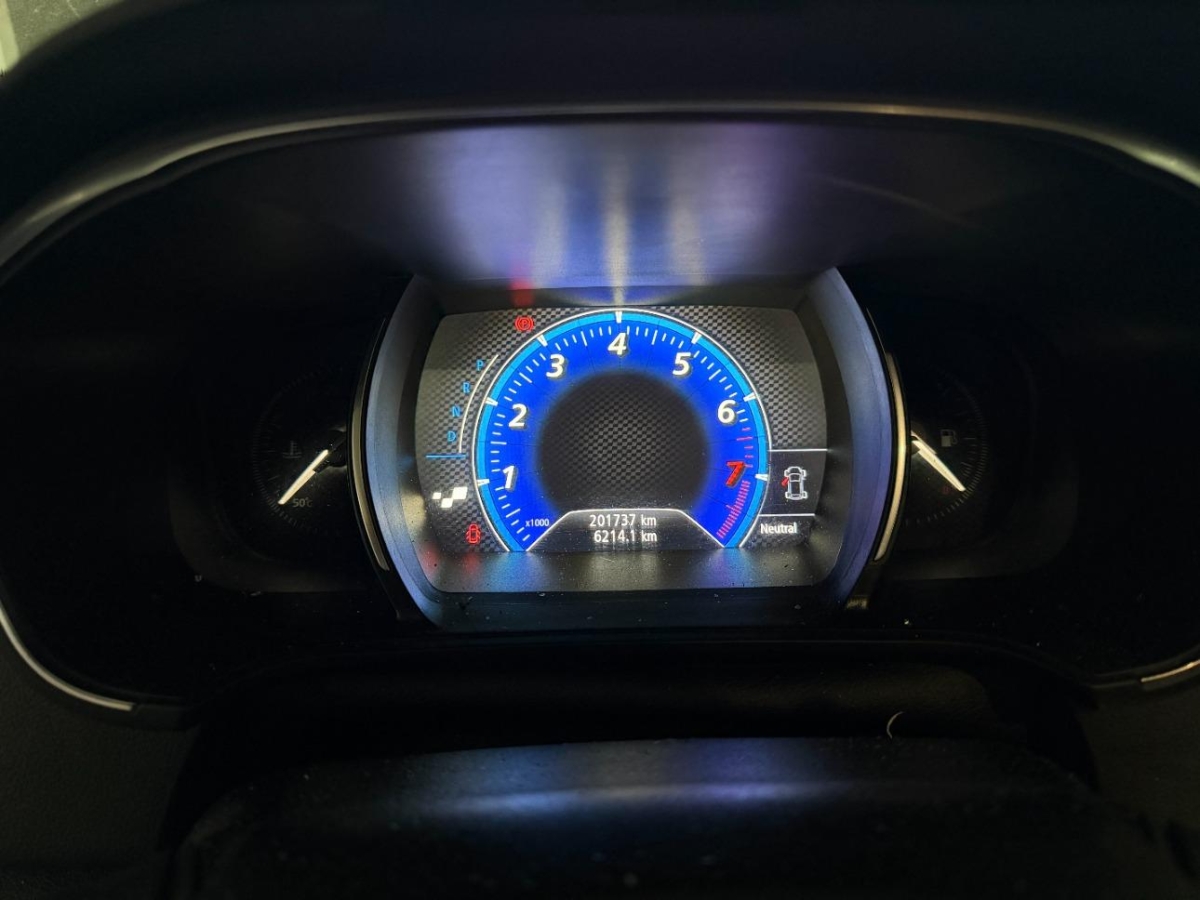 T10