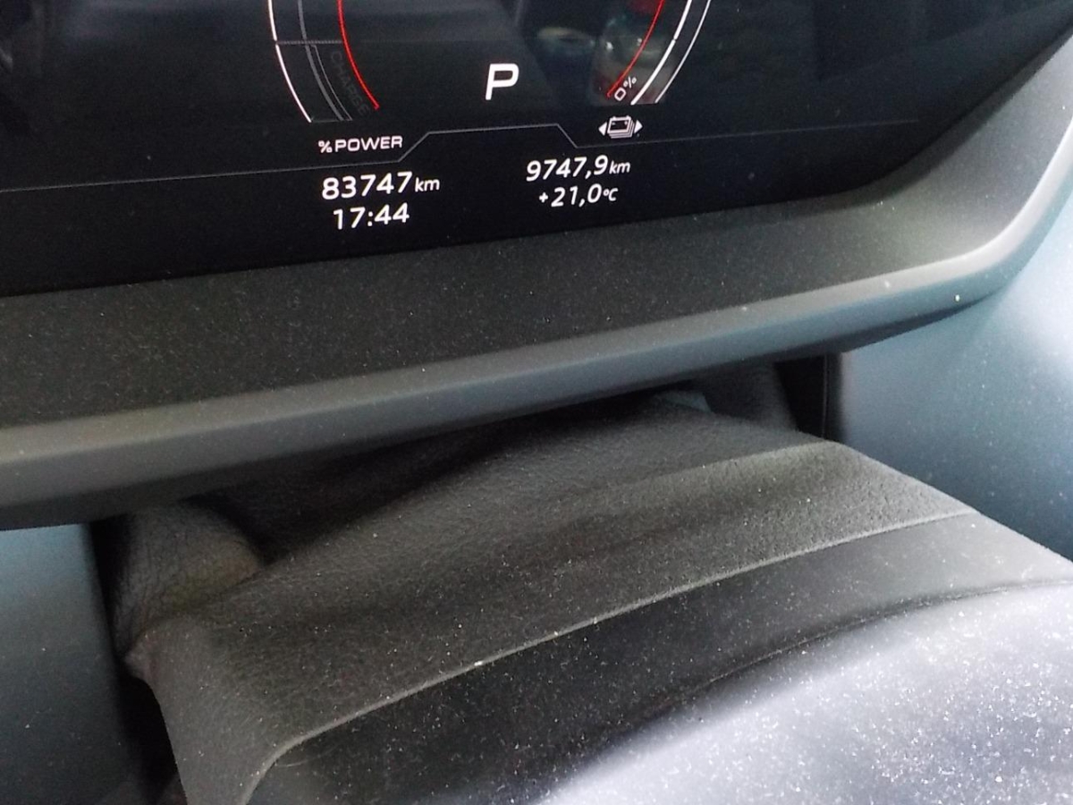 T8