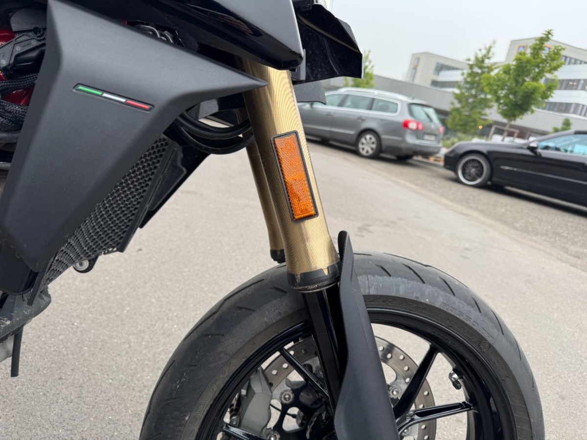 T15