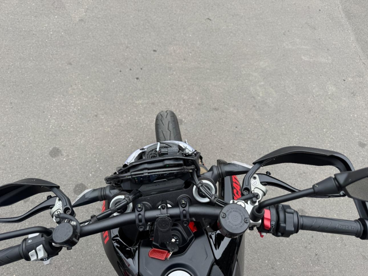 T7