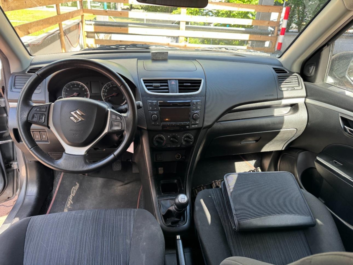 T8