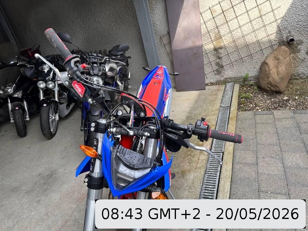 T7