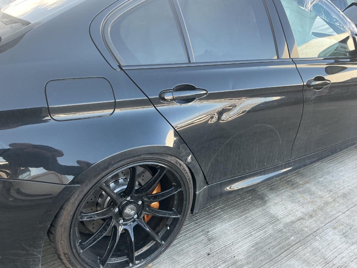 T18