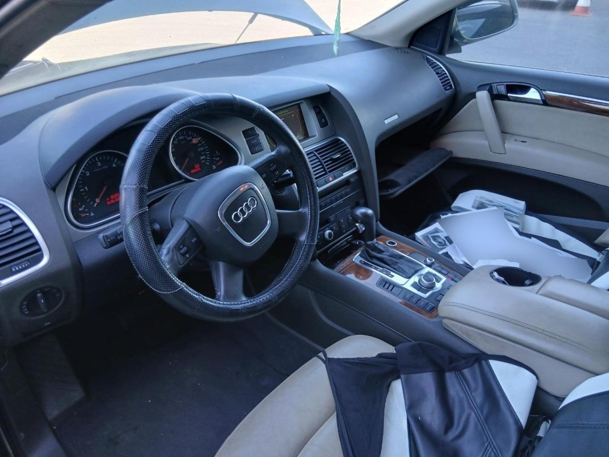 T10