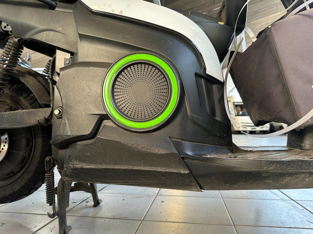 T12