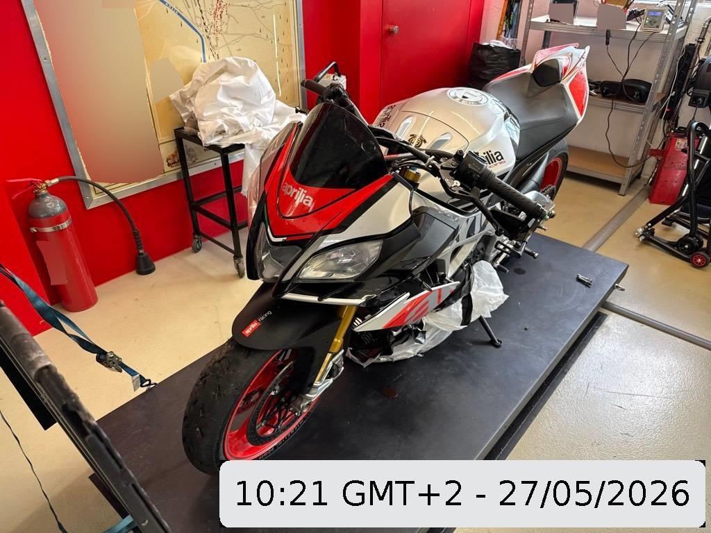 T8