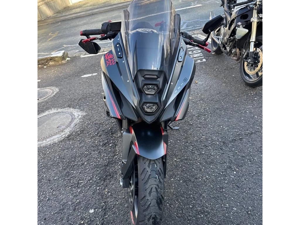 T10
