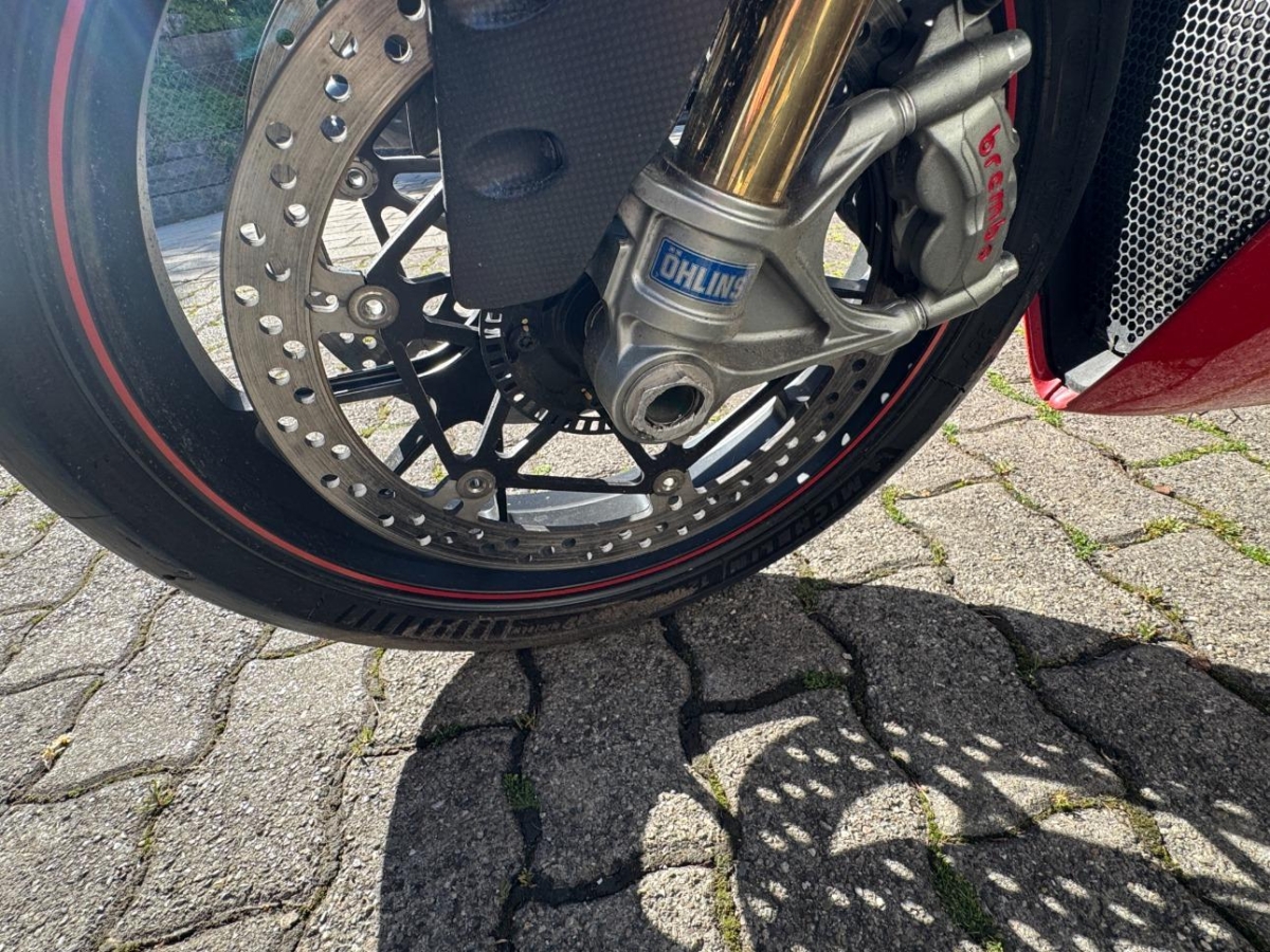 T17