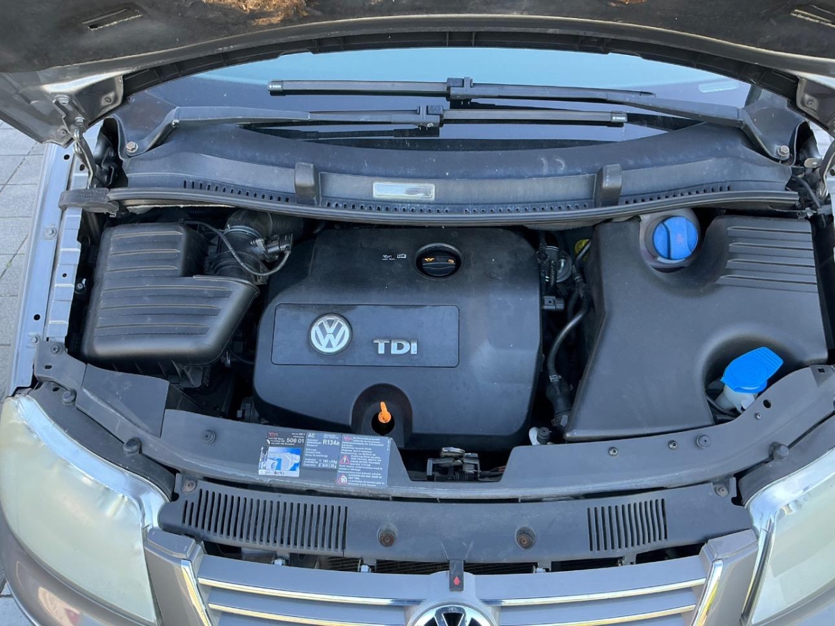 T11