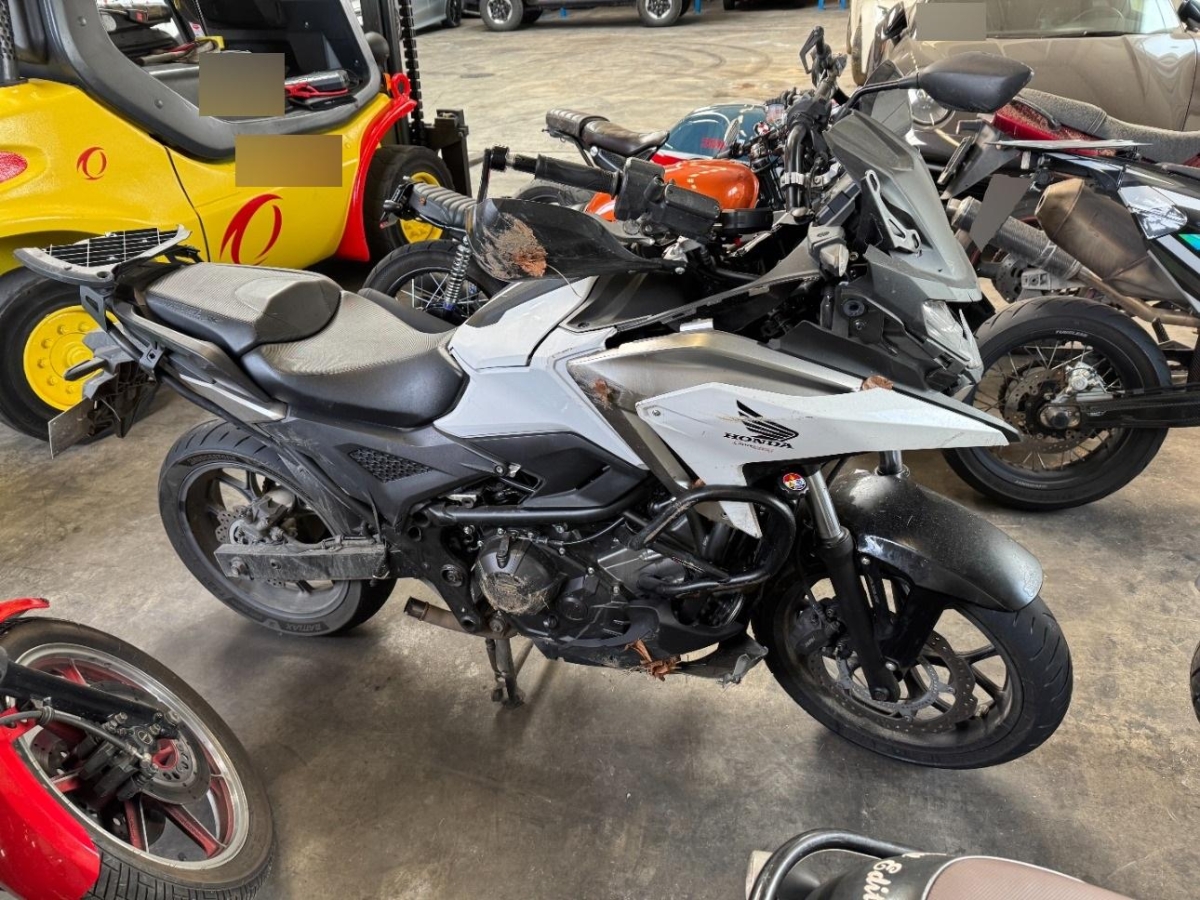 T4