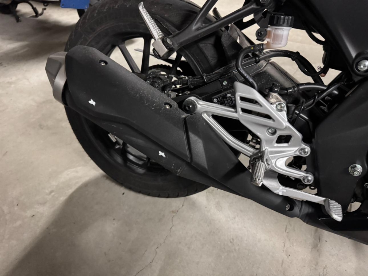 T16