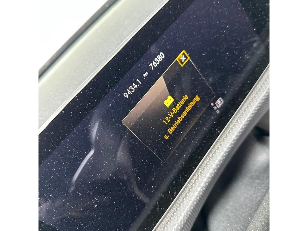 T9