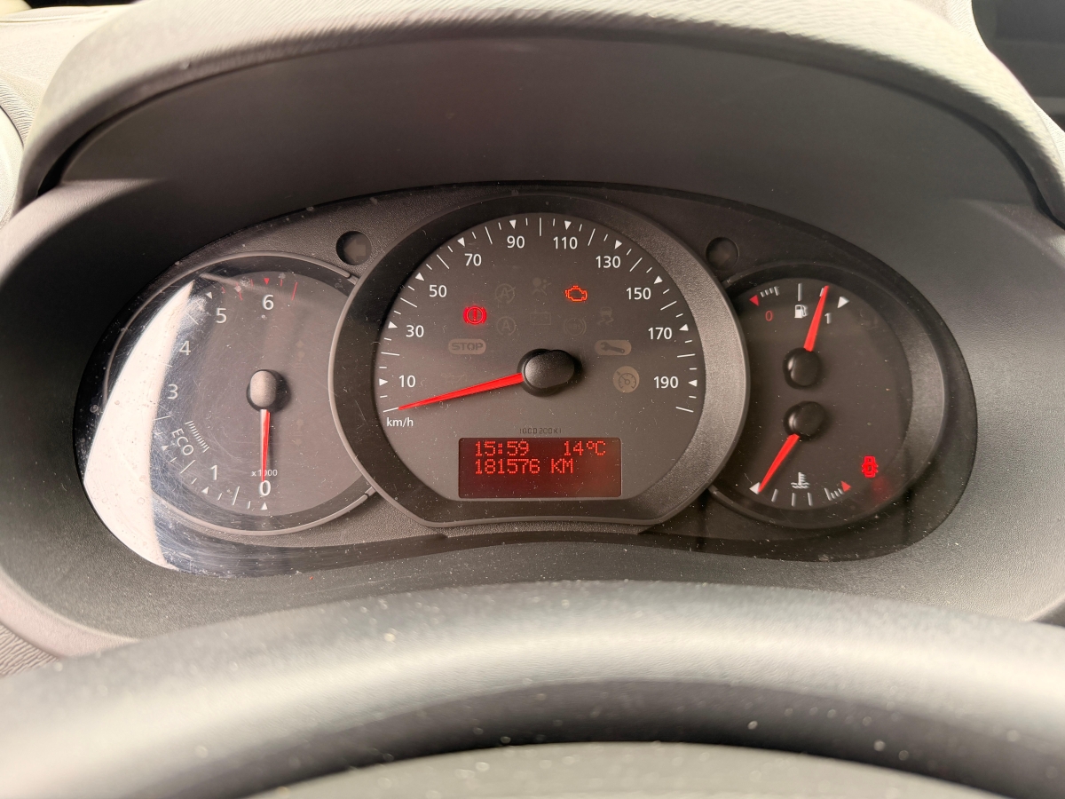 T8