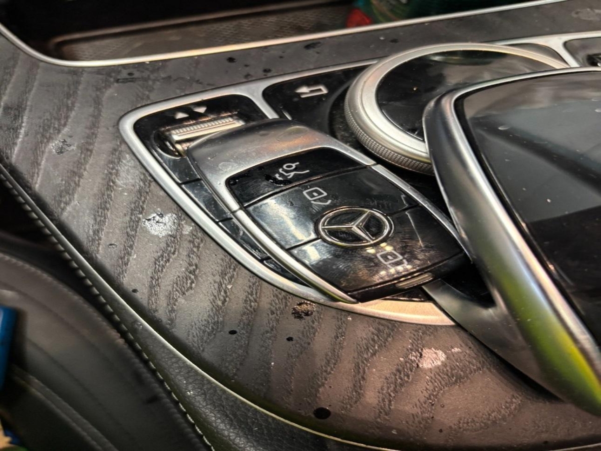 T10