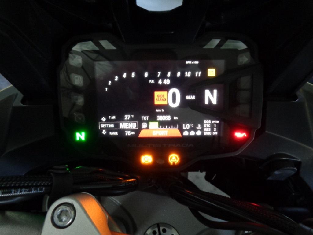 T9