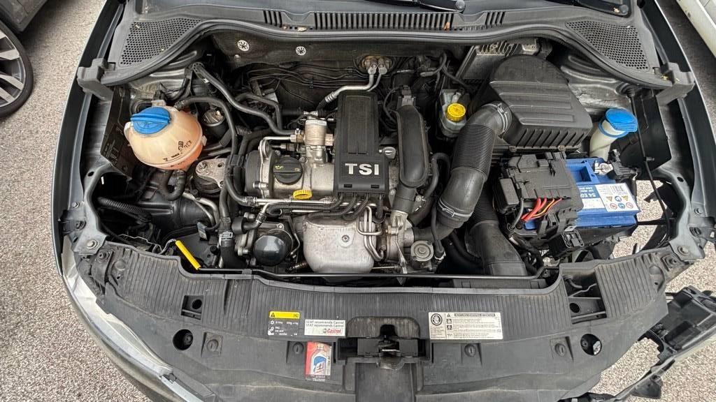 T9