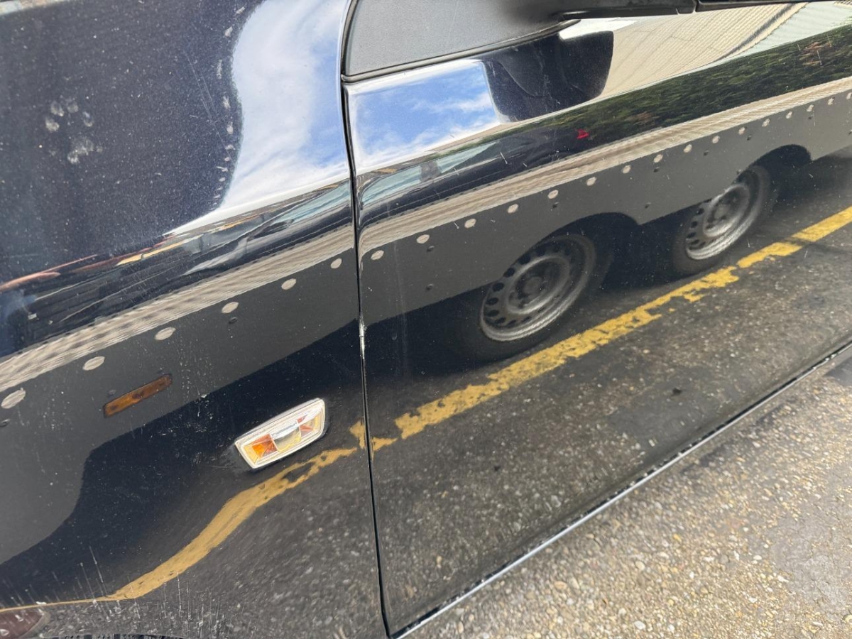 T18