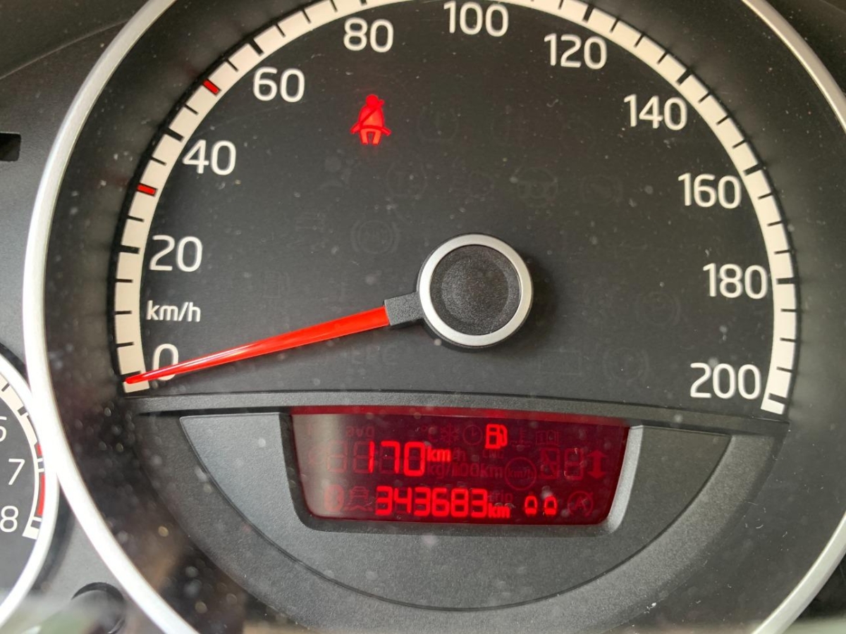 T8