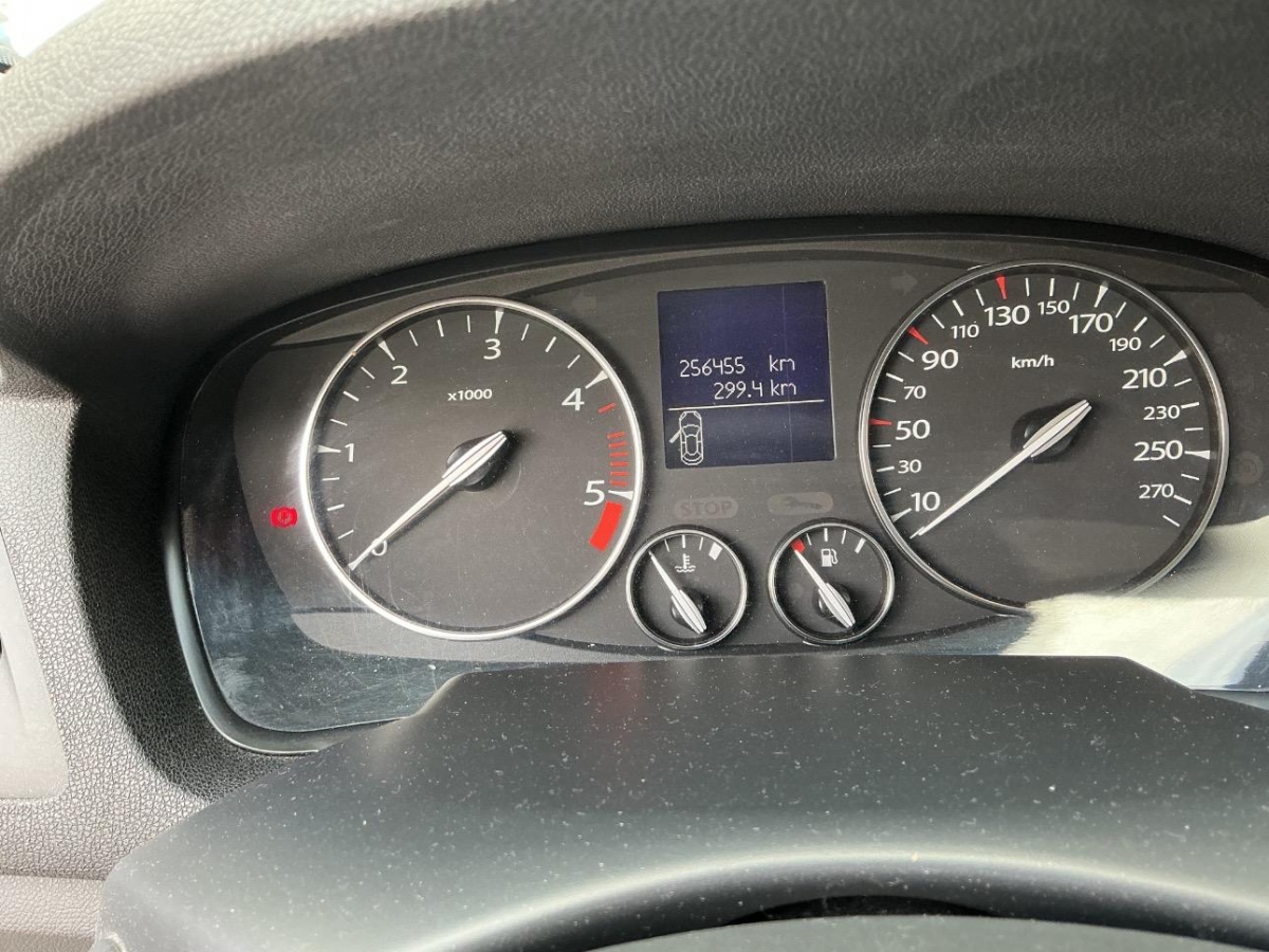 T8