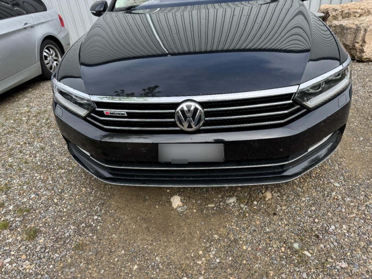 T10