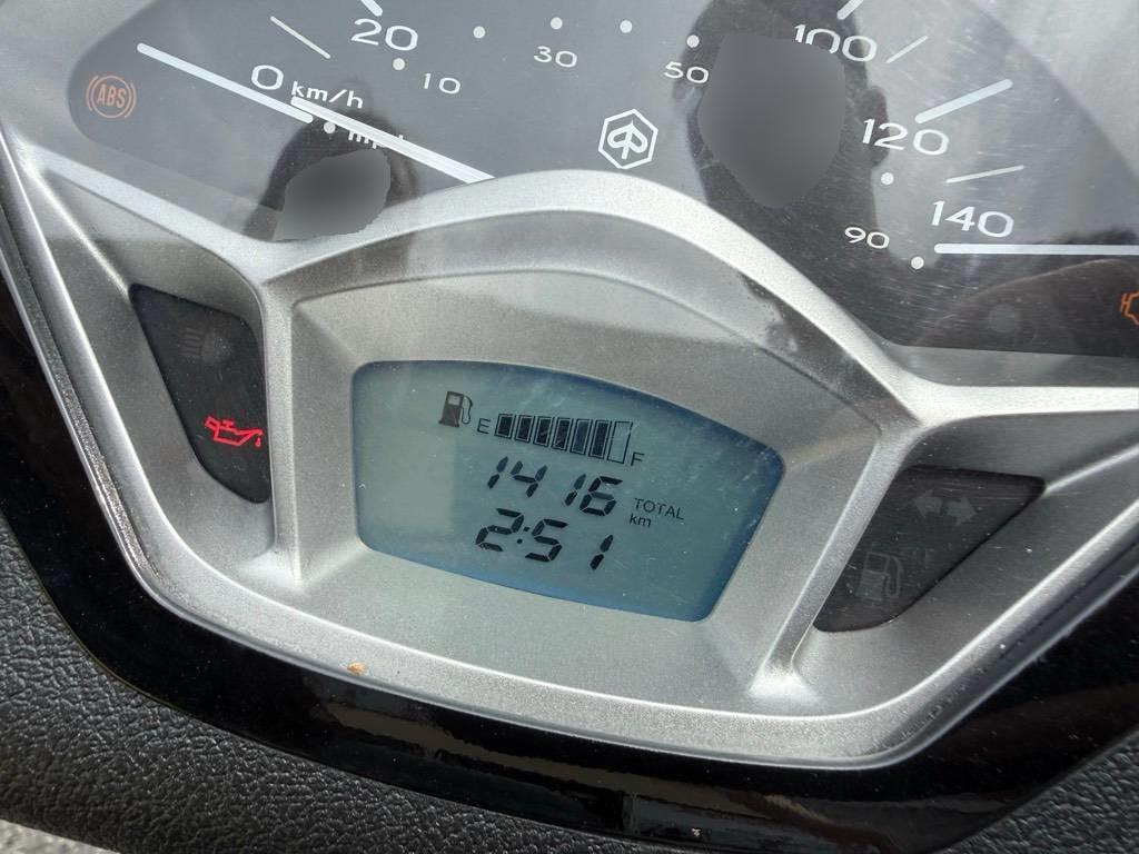 T8