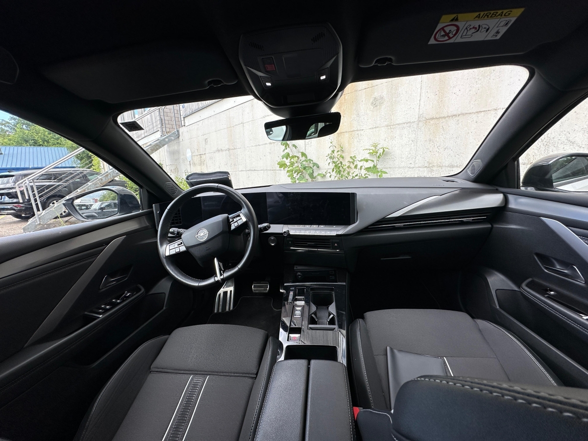 T8