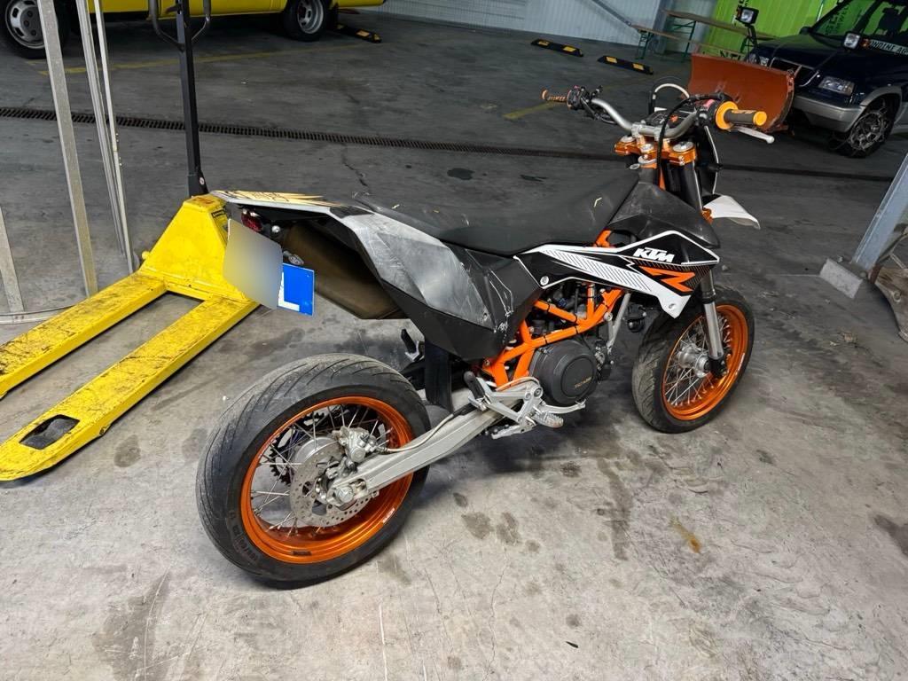 T4