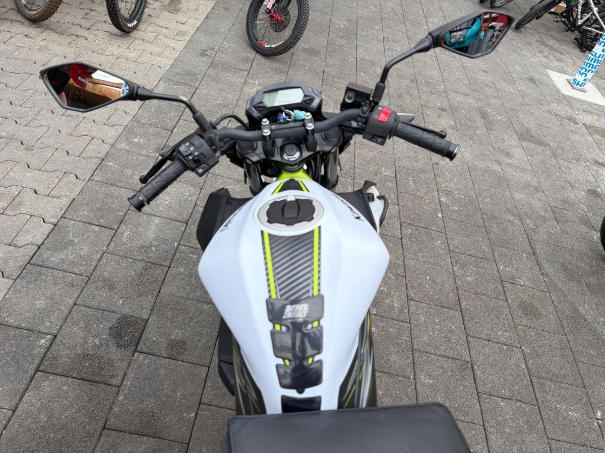 T10