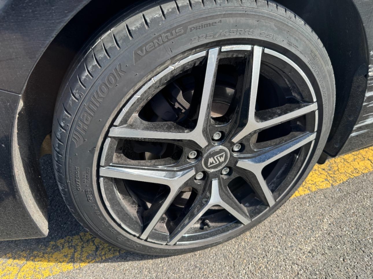 T16
