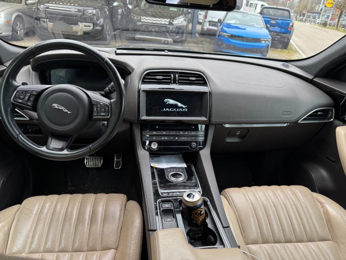 T7