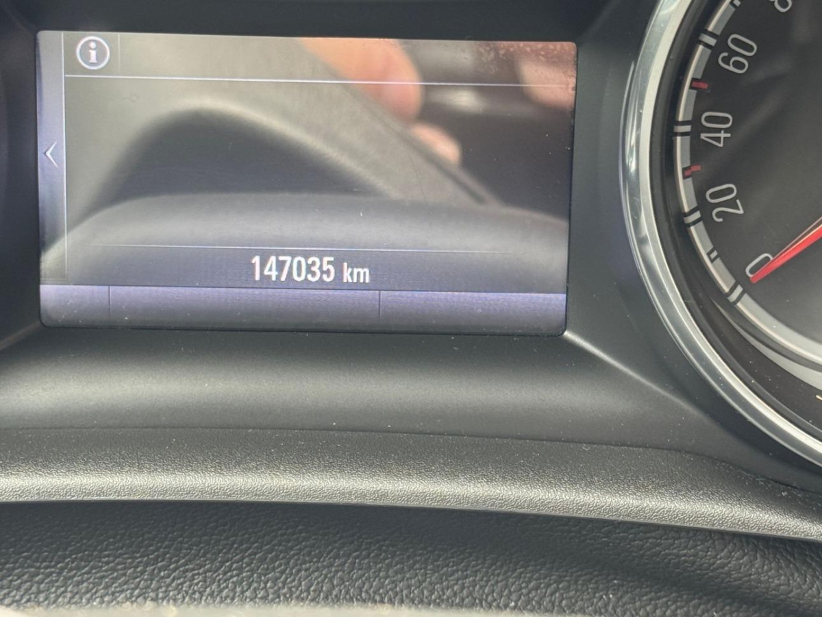 T12