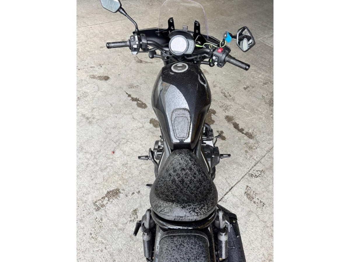 T6