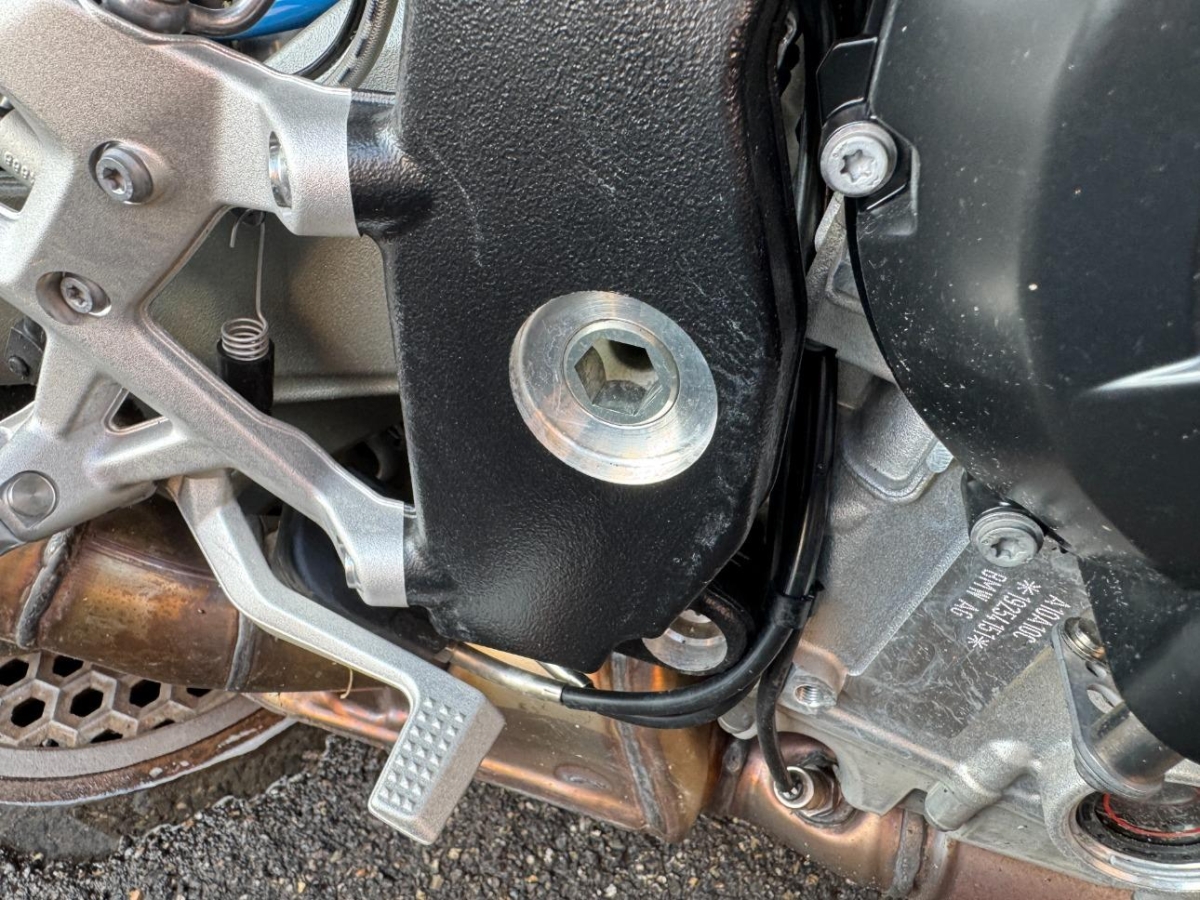 T13
