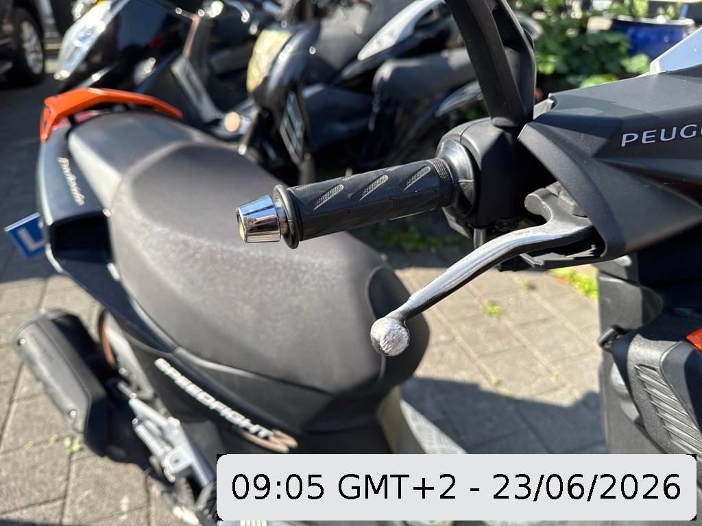 T12